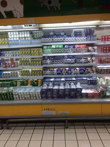 春節(jié)前夕超市購物熱，日用雜品銷售火爆